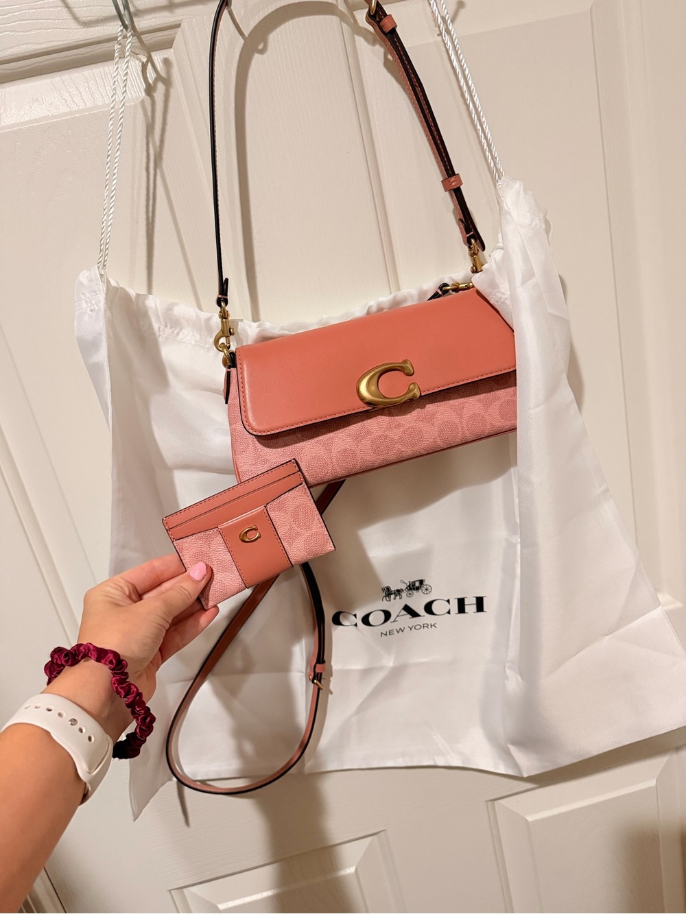 COACH Women's Jet Shoulder Bag and card holder wallet, 2 straps and dust bag